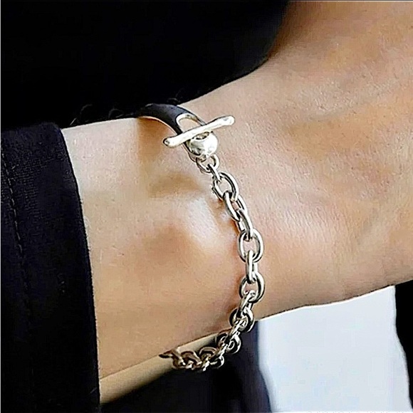 Sterling Silver Minimalist Chain Link Bangle Bracelet - Picture 4 of 8